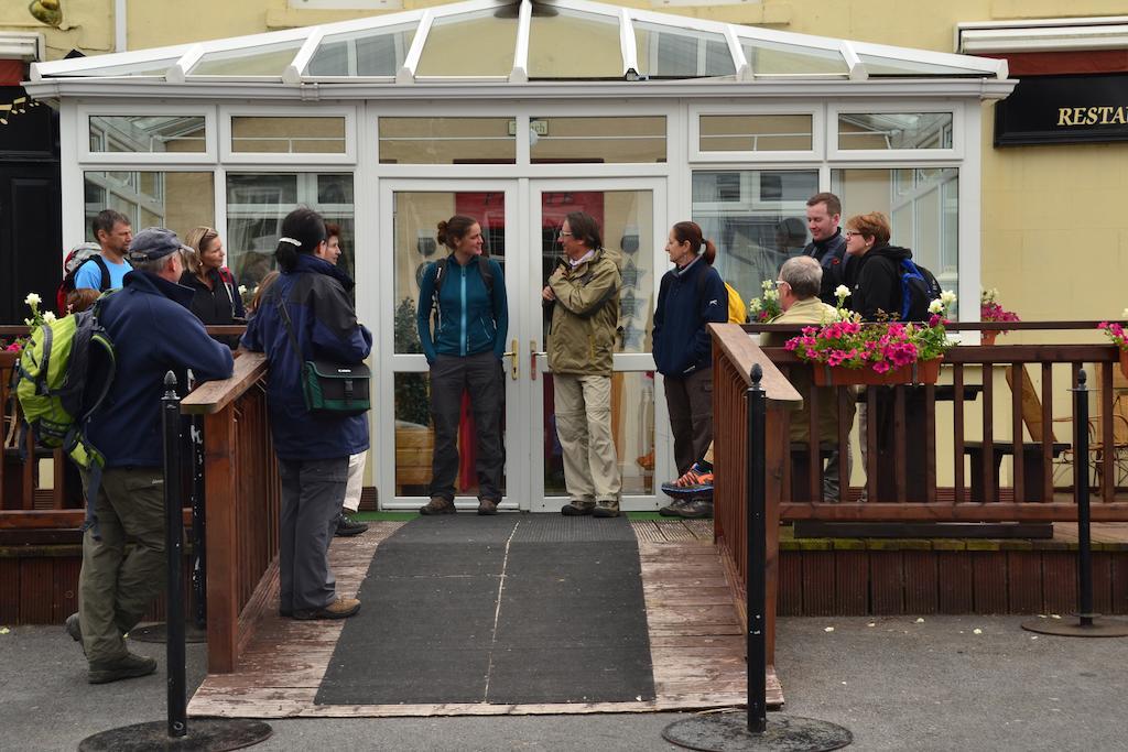 Fairhill House Hotel Clonbur Bagian luar foto